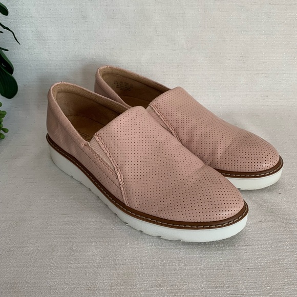 Naturalizer Effie Rose Pink Faux Leather Slip On Comfort Loafers Woman’s 8.5M - Picture 3 of 12